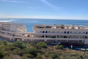 Holiday House -sea view-roof terrace-swimming pool-, Benidorm