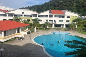 Walking Distance To The Beach, Apartments, Pangkor