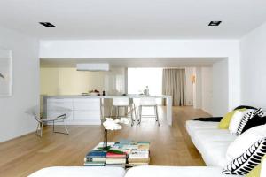 Minimalistic In Premium Location Apartments, Brussels