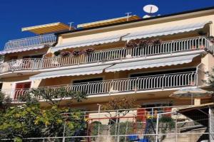 Studio 12368a, Rabac