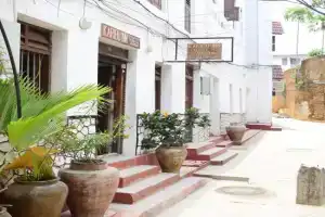 Karibu Inn, Bububu