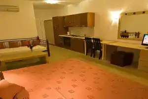 Sifis Studios Pefkos, Pefki Rhodes