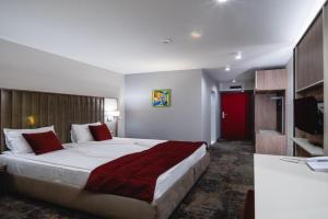 Saint George Hotel & Medical Spa, Pomorie