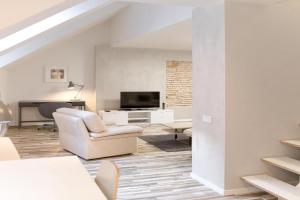 Cathedral Sq. Apartment - Odminiu Str., Vilnius