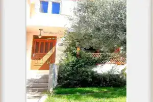 Apartments Maris Garden, Petrovac