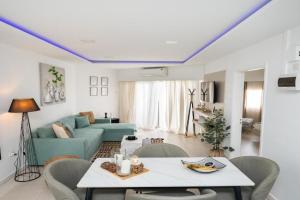 Lazuli Beach & Pool Apartment 501, Larnaka