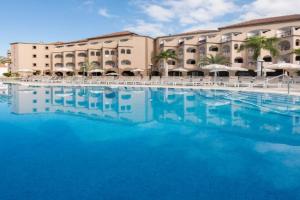 Saint George Apartments, Los Cristianos
