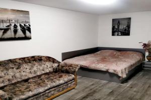 NE OTKLYuChAYuT SVET na prospekte Polya 127 Apartments, Dnipropetrovsk