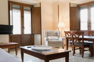 Apartamentos Turísticos San Matías, Granada