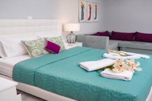 Sofis Studios, Limenaria