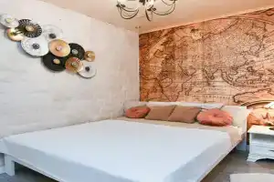 Olive Coast Apartments Center, Baosici