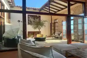 Gytheio Retreat, Panoramic Sea View apartment, Gythio