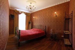 Classic apartment in Deribasovskay, Odessa