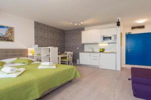 Ink Apartment, Split