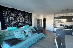 Arcachon T2 cabine avec terrasse, parking privé et Wi-Fi inclus - FR-1-319-144 Apartments, Arcachon