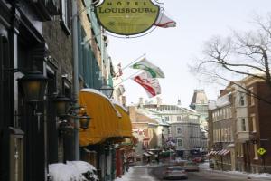 Hotel Louisbourg, Levis