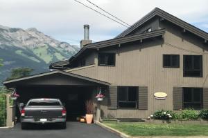 Mountain View Bed & Breakfast Mini-hotel, Banff