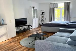 Zentrale Ferienwohnung mit Balkon in Apartments, Aachen