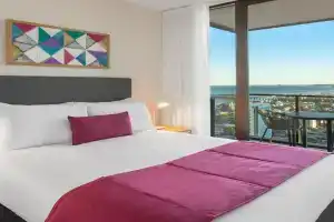 Avani Broadbeach Residences Apart-hotel, Gold Coast