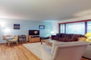 Nye Haven Apartments, Newport