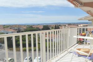Appartement à Fréjus avec terrasse et ménage inclus - FR-1-226A-66 Apartments, Frejus