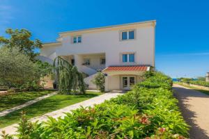 Apartment Mira-3 by Interhome, Umag