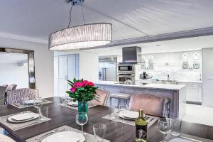 Harbor Towers, 4th Floor, Modern with Den Guest house, Siesta Key