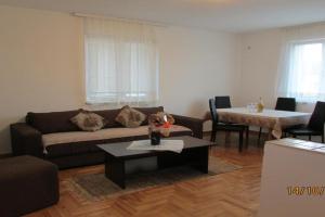 Debora Apartment, Vrnyachka Banya