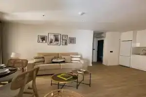 Apartamentos Málaga Premium - Calle San Telmo, Malaga