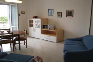 Strand Lungomare Apartment, Gatteo a Mare