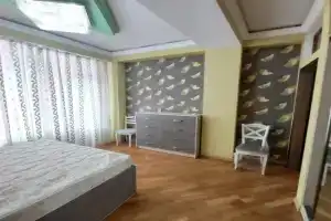 Old City- Neftaniki Avenue Apartments, Baku