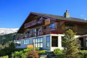 Matterhorn Lodge by Sotheby's Luxury Rental Homes, Queenstown