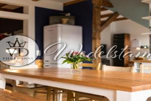 Villa Dohna - Apartment Wedelstam, Leipzig