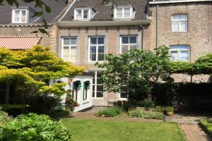 Bed & breakfast in monumental house centre, Maastricht
