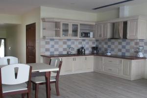 loue t1bis Apartments, Nha Trang