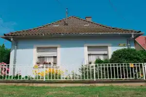 Anna Vendégház Apartments, Harkany