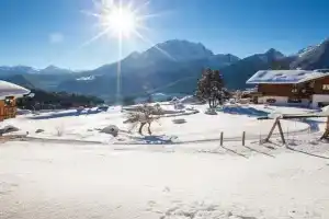Alpenpension Ettlerlehen Ferienwohnungen, Ramsau