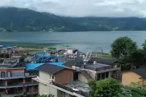 peace guesthouse cottage, Pokhara