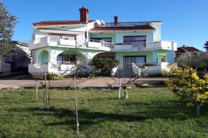 Apartment in Kožin, Donje Petrcane