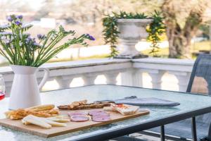 Lamda Apartments By Estia, Roda