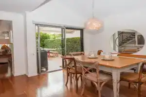 Barbados Noosa Guest house, Noosaville