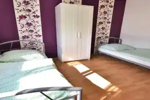 Work & Stay mit Dachterasse Apartments, Troisdorf