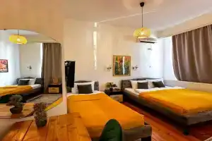 The Only One Apartments, Nis