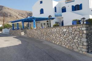 Ancient Thera Studios, Perissa