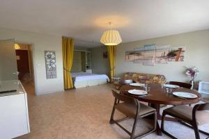 Studio Cabine avec Balcon et Parking Près de la Plage - St-Jean-de-Monts - FR-1-224C-284, St. Jean-de-Monts