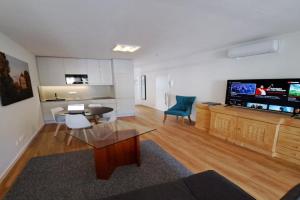 East Park Apartments Baumkirchner Str 18, Munchen