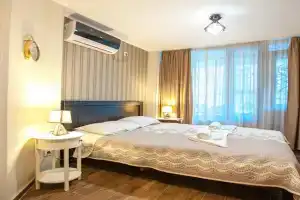 Apartment on L.Meskhishvili Turn, Tbilisi