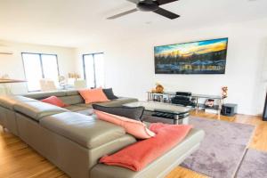 Beautiful Modern Luxury Guest house, Townsville