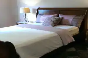 HB Guest Home 5, Kitchener