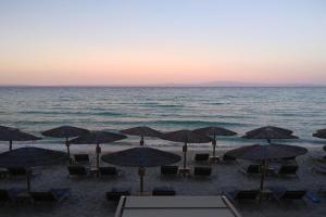 Phyllis Maisonettes Apartments, Kallithea
